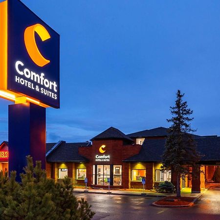 Comfort Hotel & Suites Peterborough Esterno foto