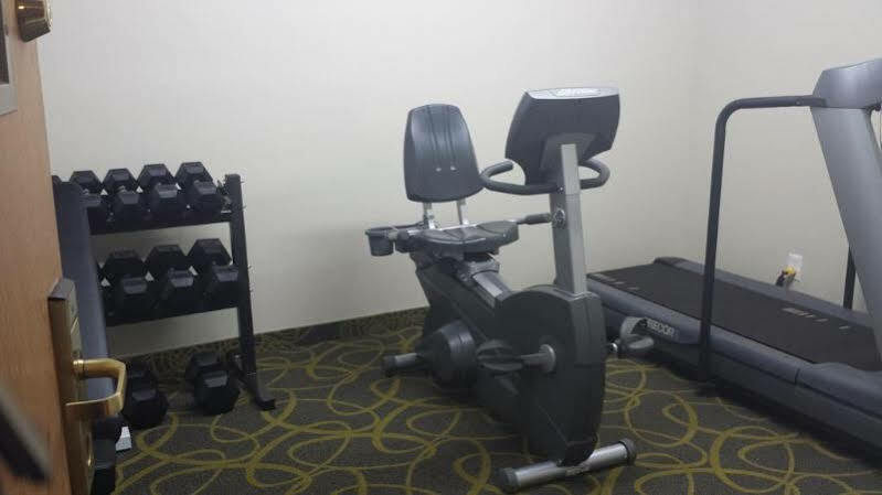 Comfort Hotel & Suites Peterborough Esterno foto